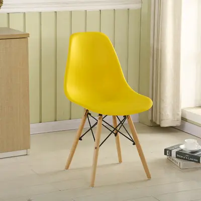 Customized Modern Dinning Chair Cadeira Dinner Kitchen EAM PP Plastic Seat Dining Chairs With Wooden Legs