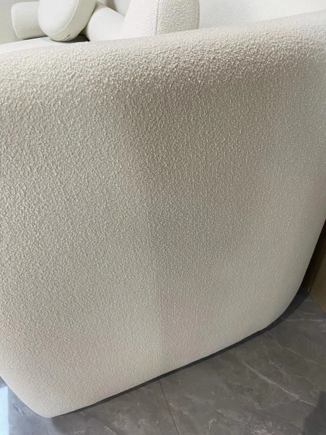 Modern Minimalist Style Custom Living Room Furniture White Teddy Fabric Curved Sofa