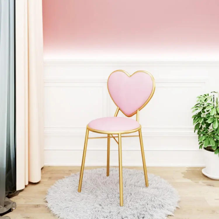 Customized Modern Simple Iron Heart Shaped Armchair Nordic Style Bedroom Princess Girl Makeup Chair Luxury Dresser Stool